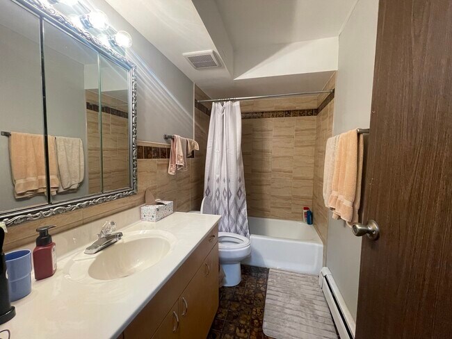 Foto del edificio - 15828 Orlan Brook Dr