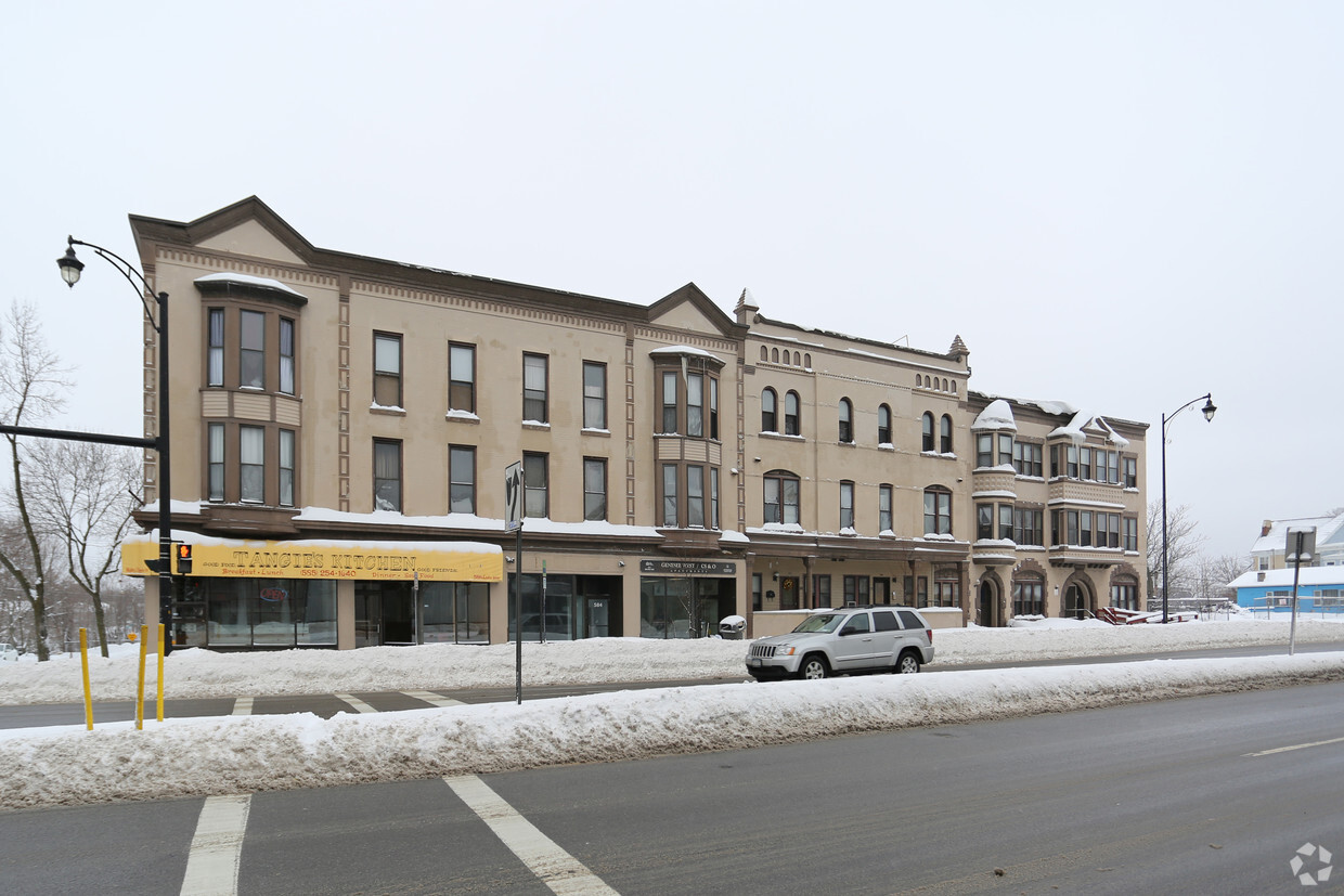 Foto principal - Lake Ravine Apartments