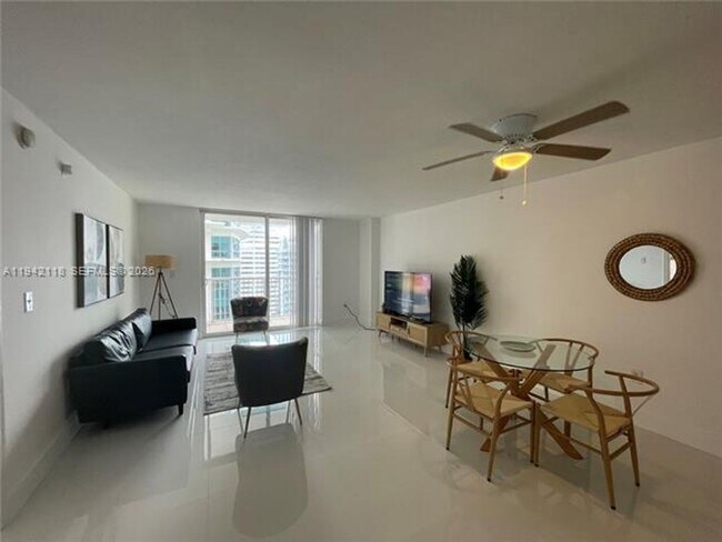 Photo - 1200 Brickell Bay Dr Apartment