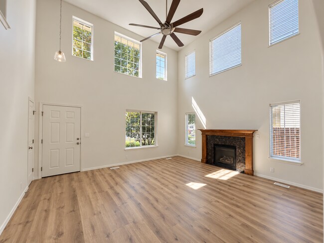 Building Photo - 2856 W Lost Rapids Dr