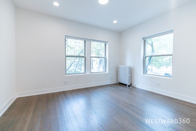 Foto del edificio - 6211 N Glenwood-1