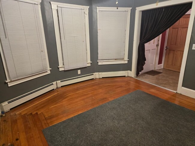 Sala de estar - 215 East St