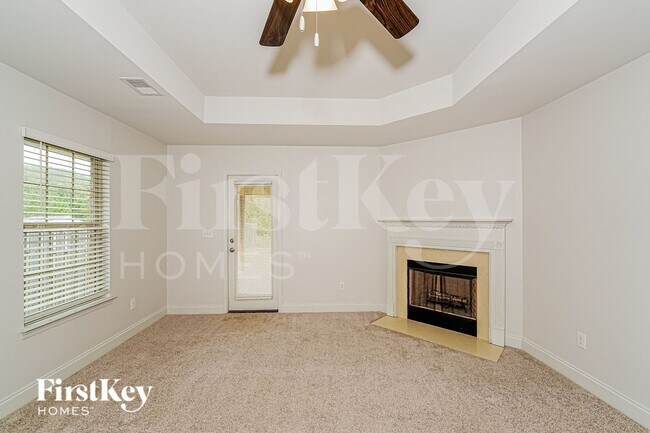 Foto del edificio - 265 Black Crk Trl