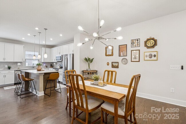 Foto del edificio - 12106 Brooklyn Ave