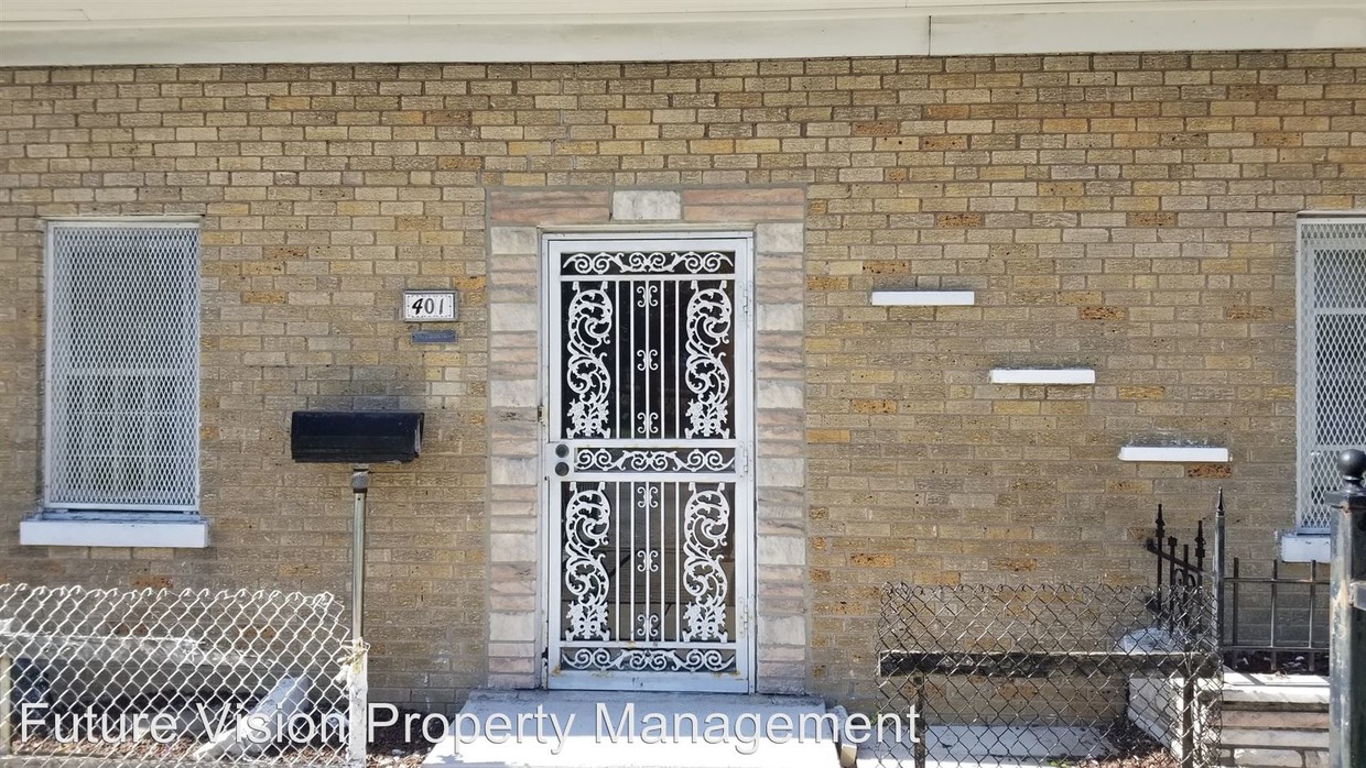 Primary Photo - 419 W 95th St