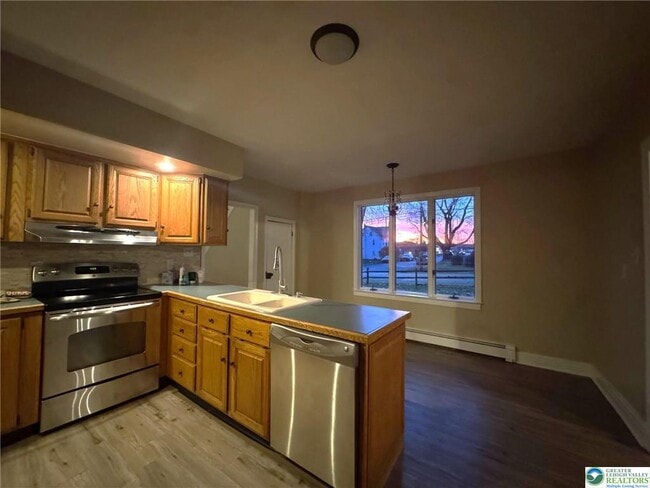 Foto del edificio - 505 Penn St