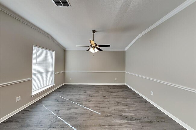 Foto del edificio - 10835 Barker View Dr