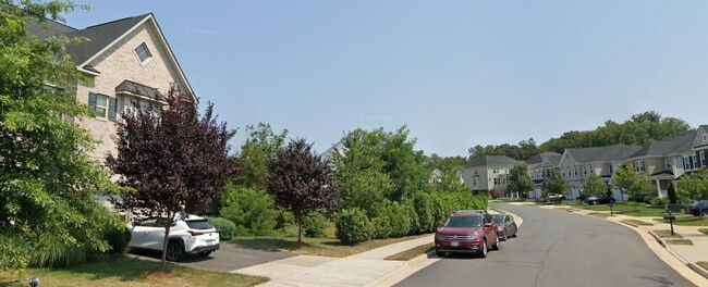 Foto del edificio - 21215 Fairhunt Dr