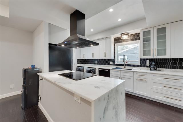 Foto principal - 10135 Rockmoor Dr