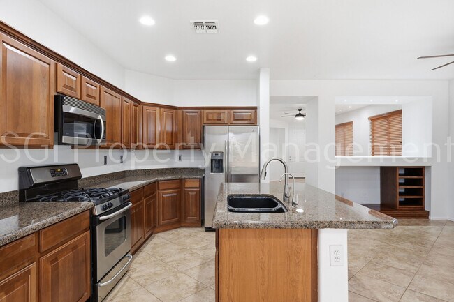 Building Photo - 3822 Adamanda Ct