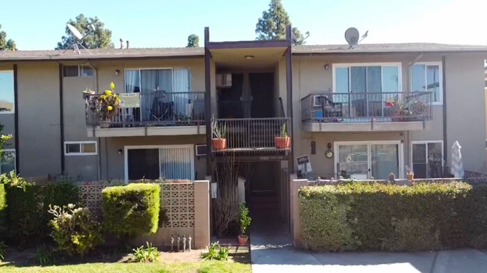Foto principal - 1860 Glenoaks Ave