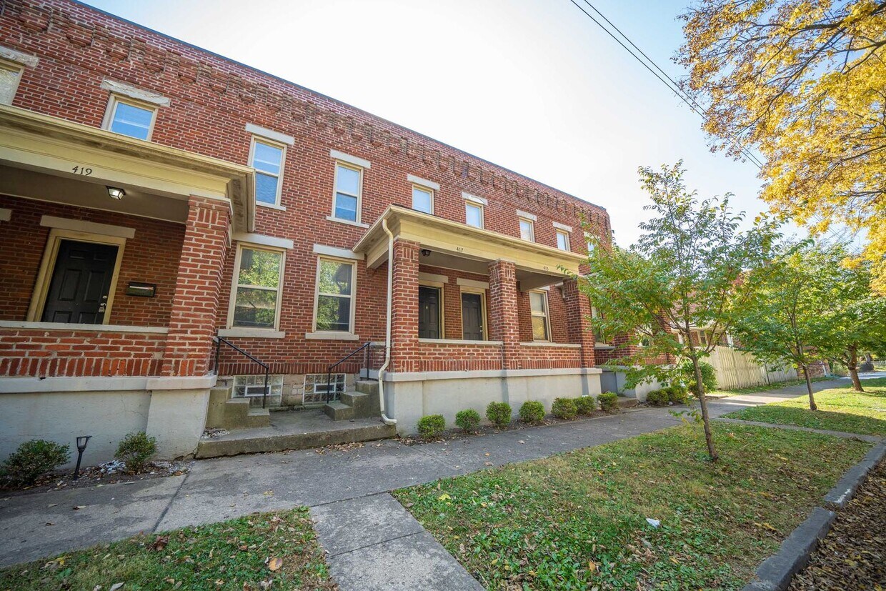 Primary Photo - Mithoff and Washington Apartments