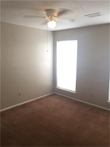 Building Photo - Home For Rent