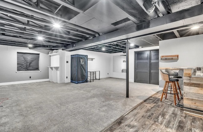 Foto del edificio - 750 Deer Clover Cir