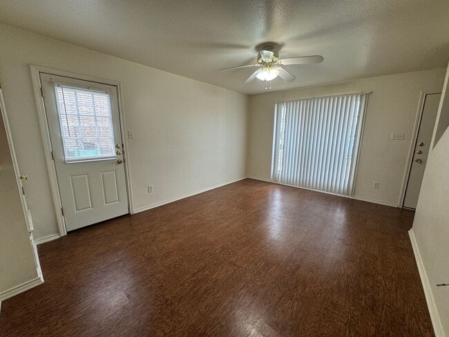 Building Photo - 4300 Alan Kent Dr