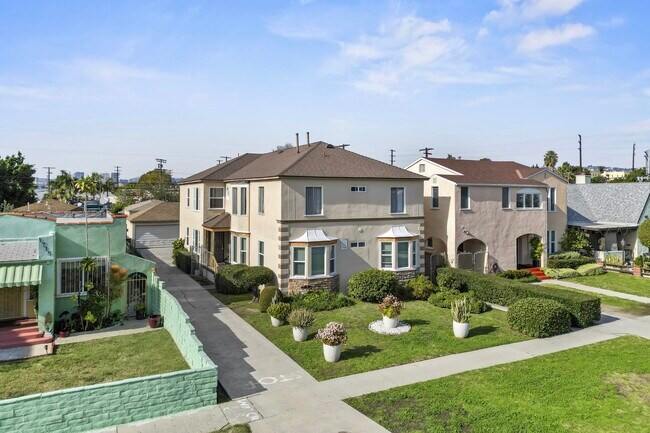 Building Photo - 1731 Hauser Blvd