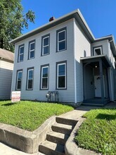 Building Photo - 812-814 W North St