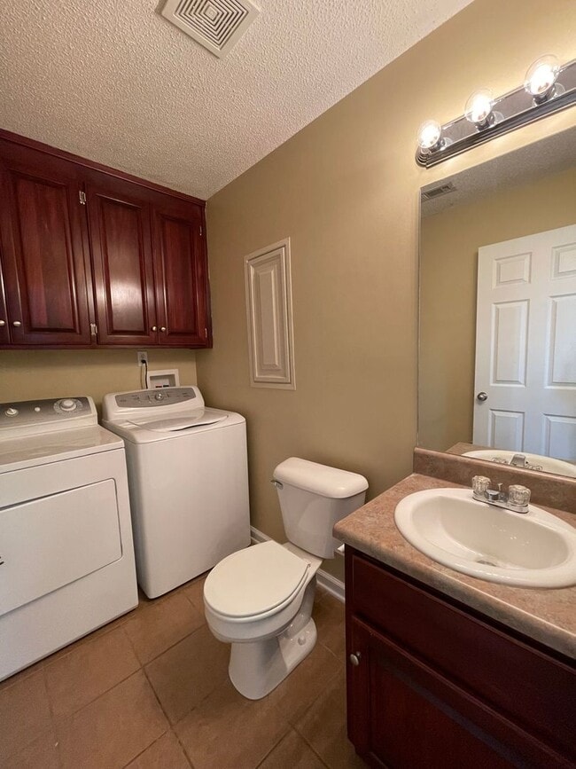 Building Photo - Wakefield Subdivision