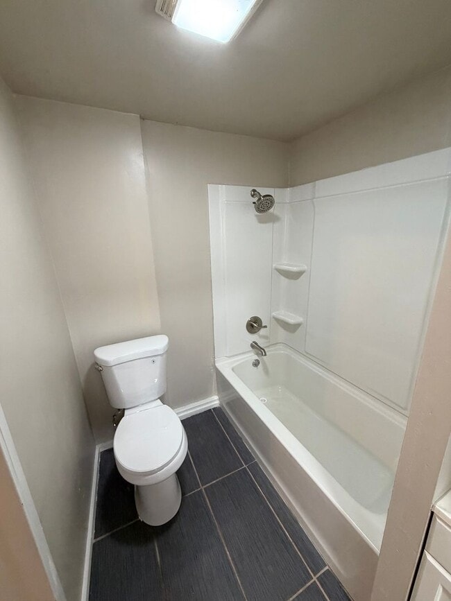 Foto del edificio - 3 Bedroom 1 Bath Home For Rent