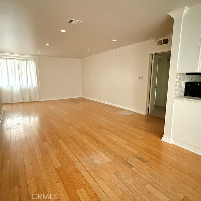 Foto del edificio - 12801 Moorpark St