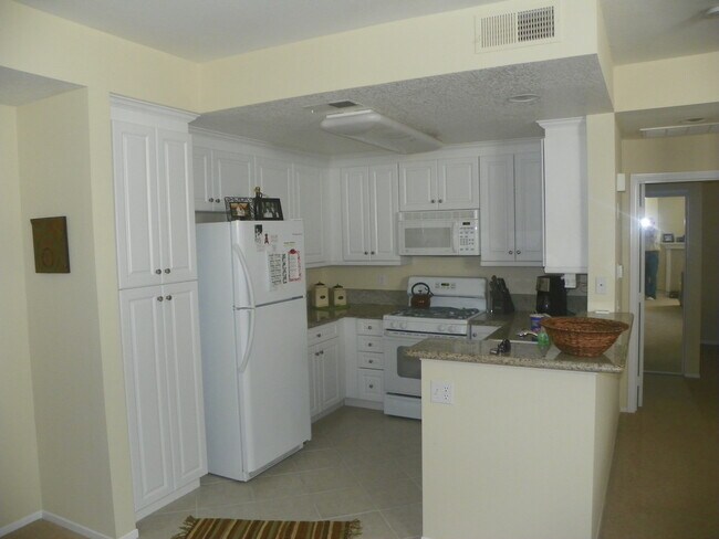 Kitchen - 23412 Pacific Park Dr