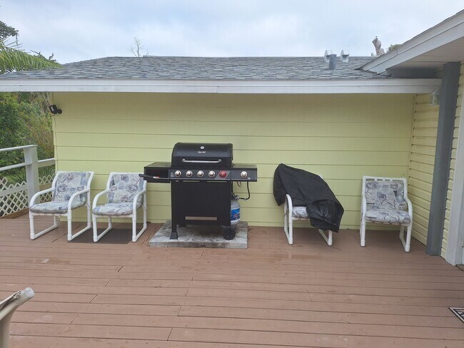 Foto del edificio - 16360 N Oleander Dr