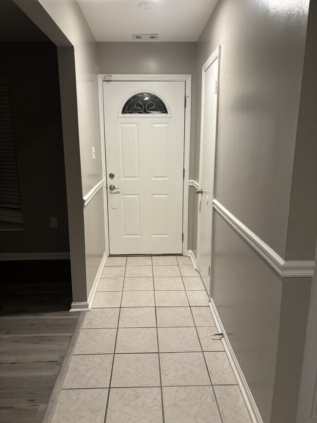 Foto del edificio - 1495 Lowell Ct