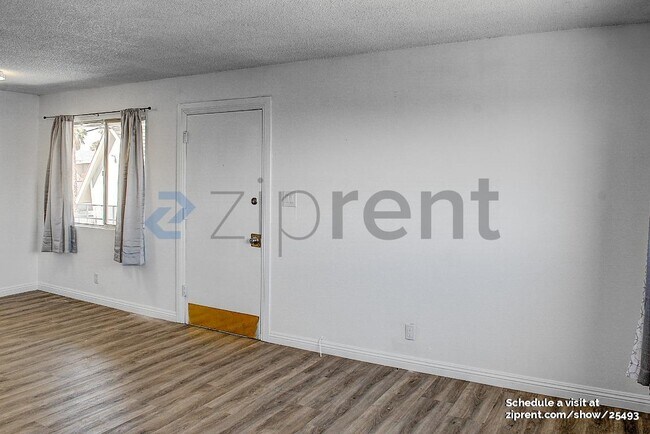 Foto del edificio - Unit 8