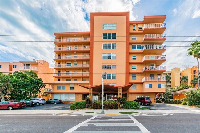 Foto del edificio - 16400 Gulf Blvd