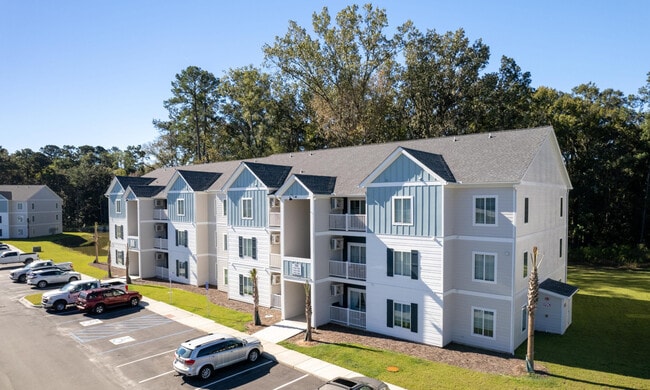 Building Photo - Pointe Grand Port Wentworth