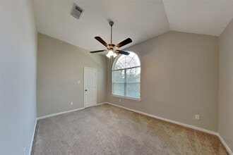 Building Photo - 21549 Duke Alexander Dr