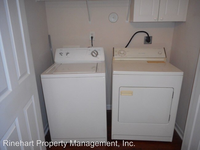 Foto del edificio - 2 br, 2 bath House - 713 Sasha Court