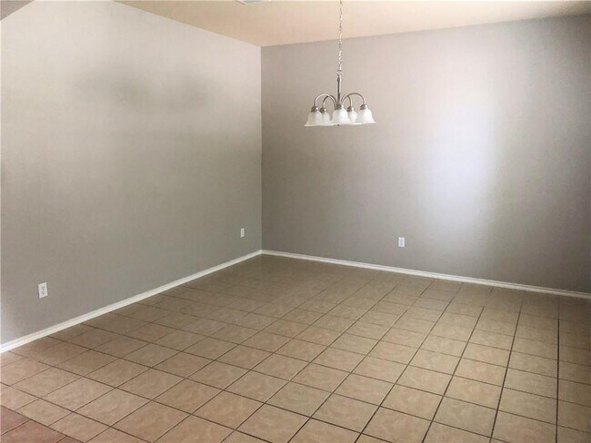 Foto del edificio - 4205 Veiled Falls Dr