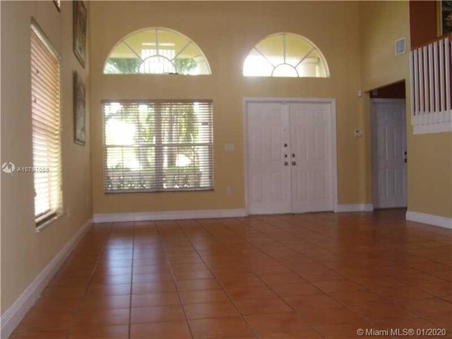 Building Photo - 820 SW 142nd Ave