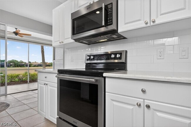 Building Photo - 3111 Meandering Way