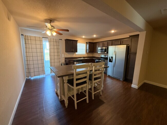 Foto del edificio - 258 N Pointe Ln