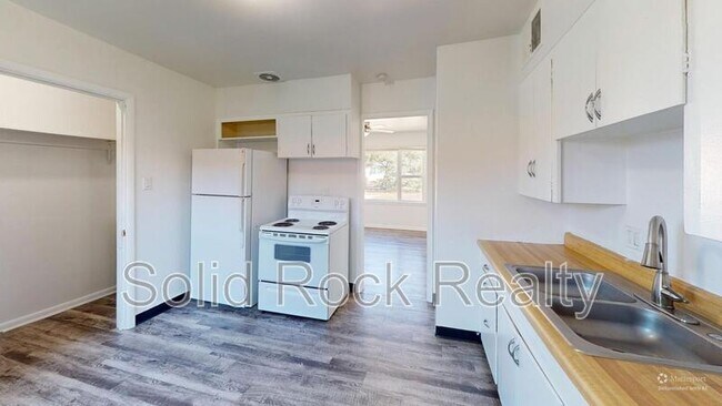 Foto del edificio - 1212 Janes Ln