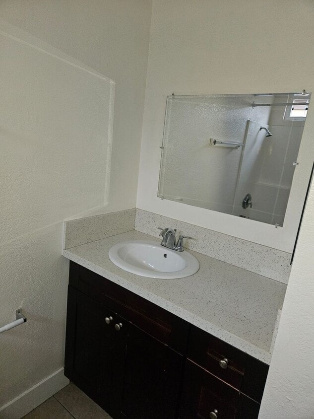 Foto del edificio - 1635 Pentecost Way