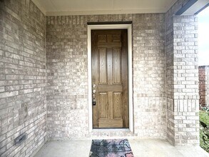 Building Photo - 21114 Montego Bay Dr