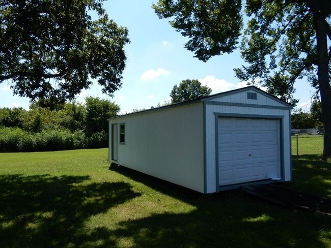 Building Photo - 502 Bloomfield Ct