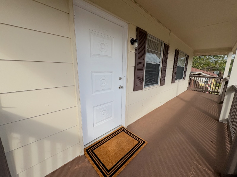 Primary Photo - 1334 Lake Bonny Dr W