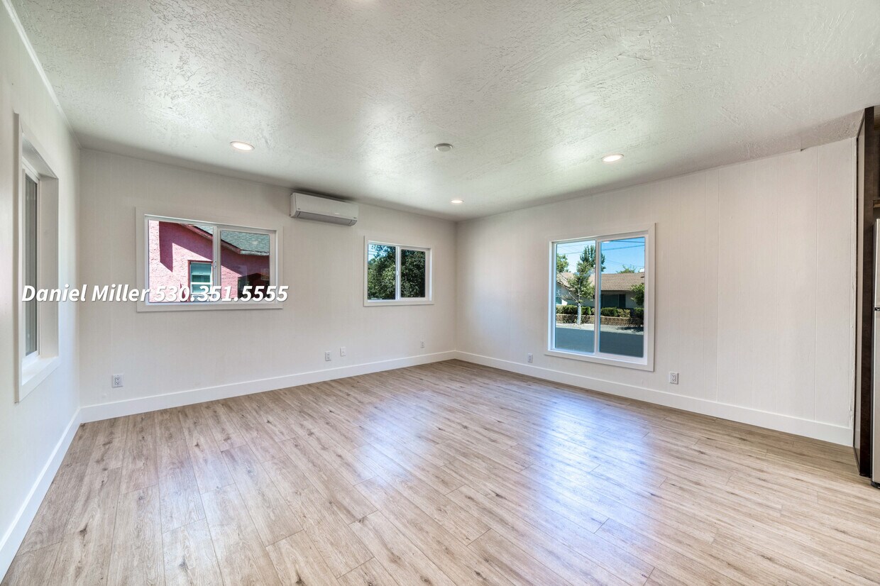 1316 Olive Ave, Redding, CA 96001 House Rental in Redding, CA