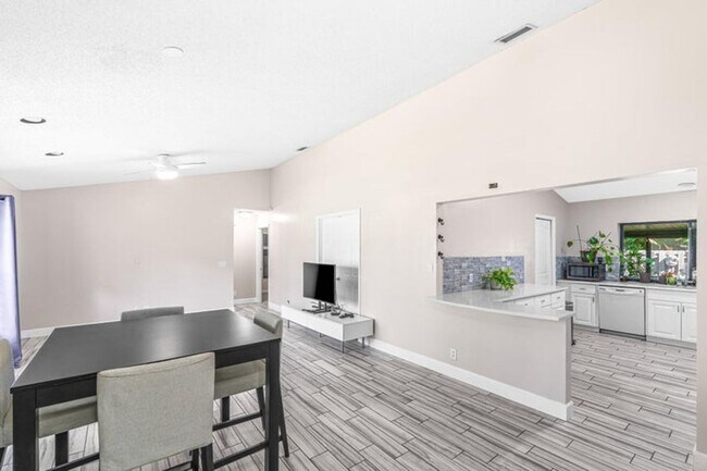 Foto del edificio - 5335 Havasu Ct