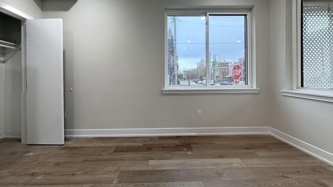 Photo - 701 N 40th St Apartment