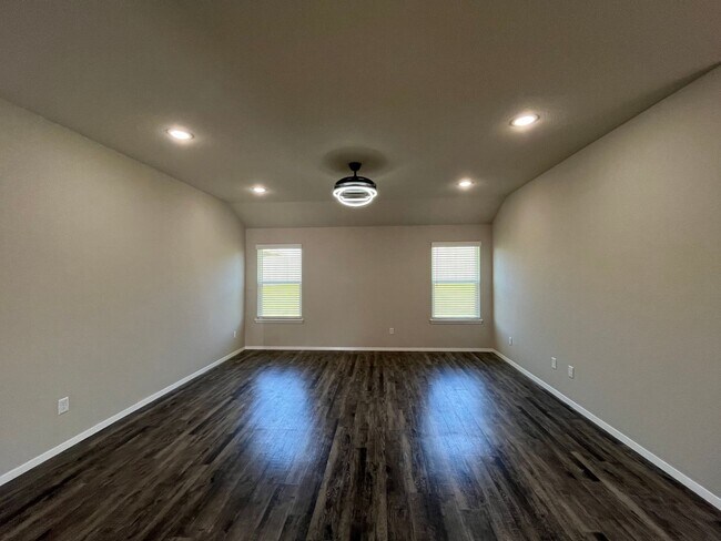 Foto del edificio - 3 Bedroom Bentonville Home Available for R...