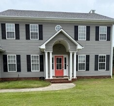 Building Photo - 329 Iverleigh Ln