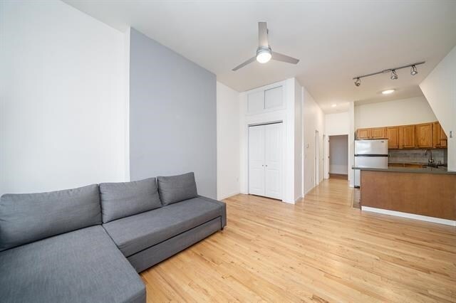 Foto del edificio - 310 9th St