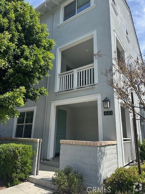 Building Photo - 441 Lucent Dr