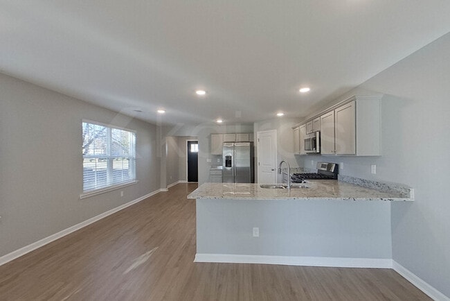 Foto del edificio - 151 Denise Dr