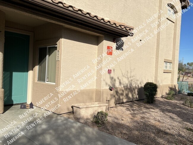 Foto del edificio - 6535 E Superstition Springs Blvd